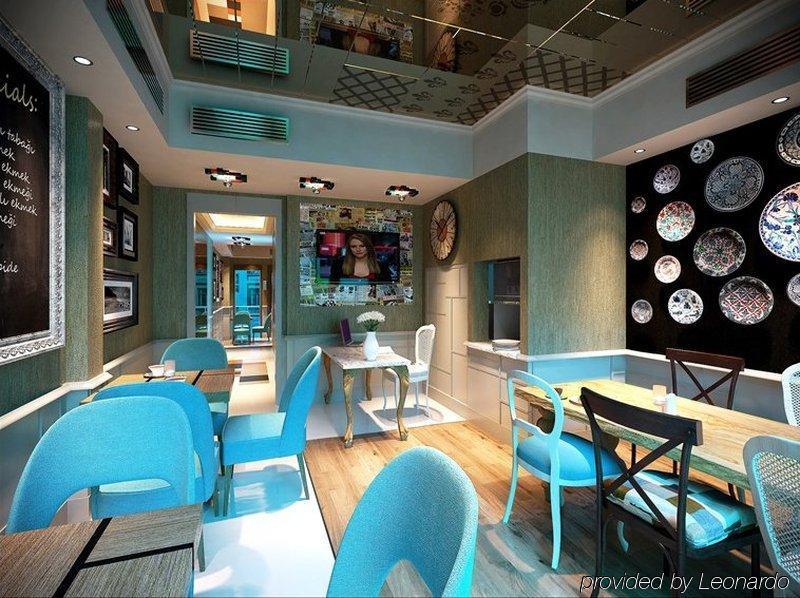 Collage Taksim Hotel Istanbul Luaran gambar