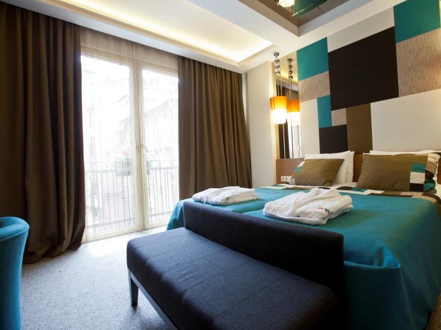 Collage Taksim Hotel Istanbul Luaran gambar