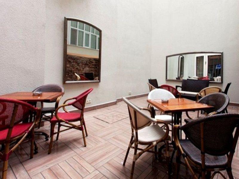 Collage Taksim Hotel Istanbul Luaran gambar